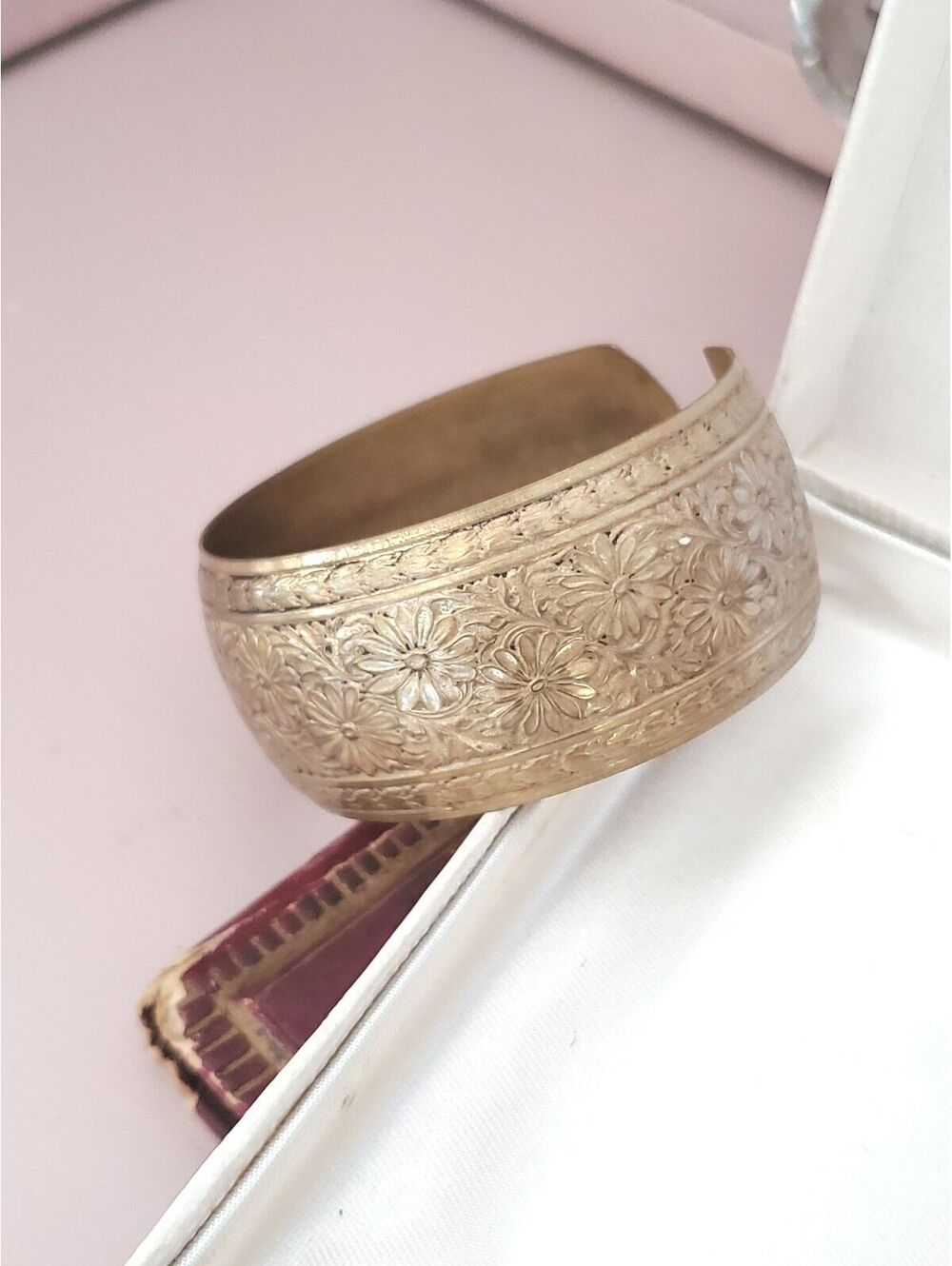 Vintage Gold-tone Floral Wide Cuff Bracelet